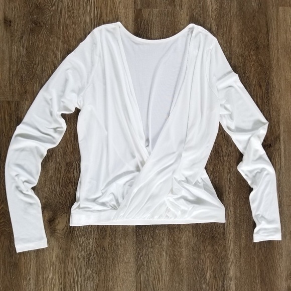 Nike top wrap back size L - Picture 2 of 3